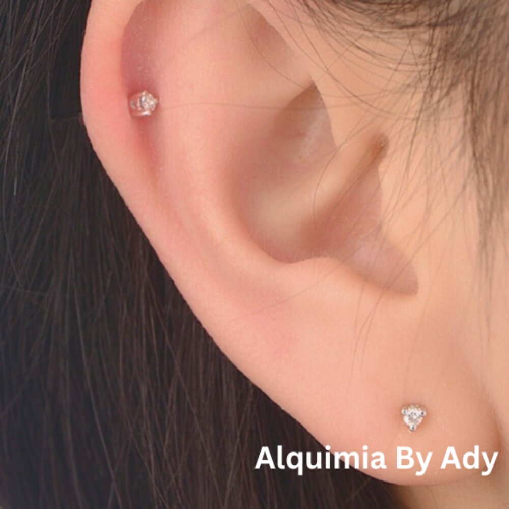Tiny tiny + Diamond style solitaire STUDS - Picture 3 of 3